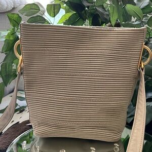 Americana by SHARIF Unique Tan and Gold Shoulder Bag